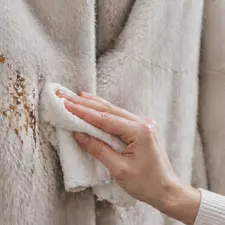 Что делать если вы намочили или испачкали свою шубу. Блог FUR EXPERT